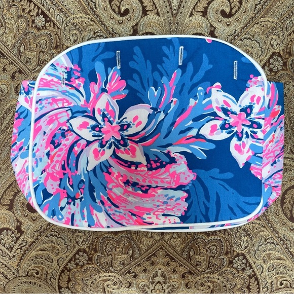 NWOT Lilly Pulitzer Bermuda Bag in Just a Pinch & Two Additional Covers Set of 3 - Picture 5 of 10